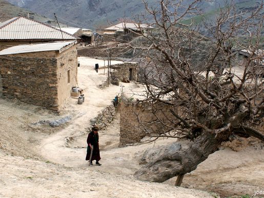 Hiking tour to Hayat-Uhum-Asraf