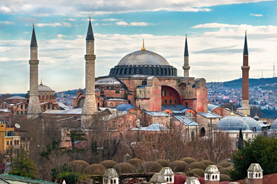 Istanbul Food & Culture Guide: Must-Try Turkish Delicacies
